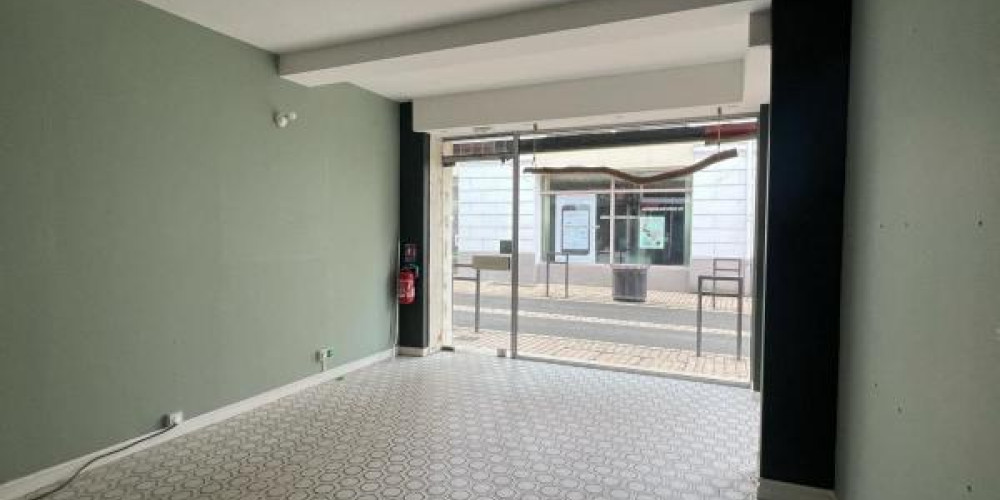 local commercial à AIRE SUR L ADOUR (40800)